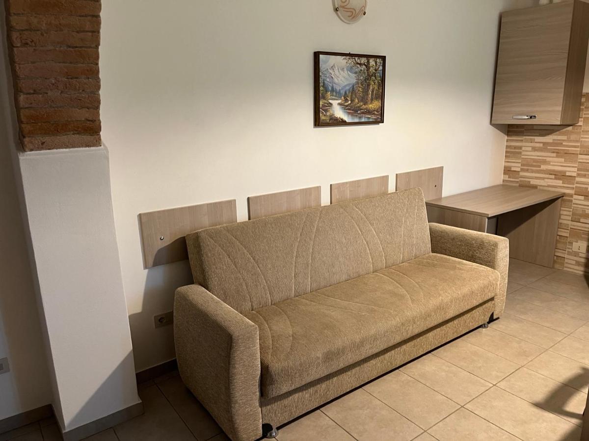 Holiday House La Rosa Terricciola Extérieur photo